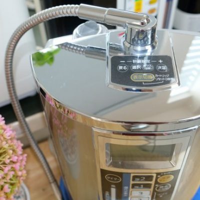 Máy Ion Kiềm Panasonic TK-HS90-S (New)